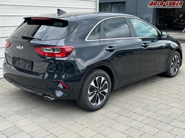 Kia Ceed Gold 1.5 T-GDi, DCT Android Auto*Navi*WinterPak*Klimaauto*16"*Kamera*PrivacyGlas* 