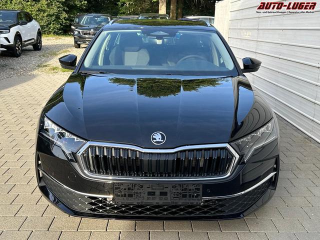 Skoda Octavia Combi Selection Kombi 1.5 TSI DSG AHK*Android Auto*ACC*SHZ*E-Heck*Keyless*Kamera*2Z Klimaauto 
