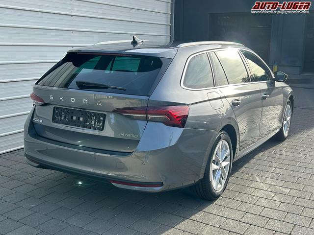 Skoda Octavia Combi Selection Kombi 1.5 TSI DSG AHK*Android Auto*ACC*SHZ*E-Heck*Keyless*Kamera*2Z Klimaauto 