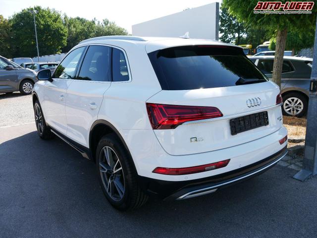 Audi Q5 S-line 40 TDI DPF S TRONIC QUATTRO* INTERIEUR*AHK*ASSISTENZPAKET STADT & TOUR * MATRIX LED 19 ZOLL 