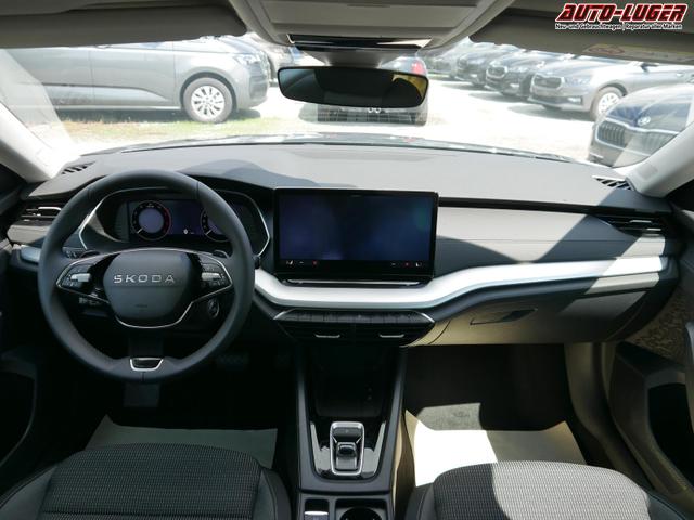 Skoda Octavia Combi Selection 2.0 TDI DSG Selection*PDC*LED*SHZ*NAVI*VIRTUALCOCKPIT*CARPLAY*KEYLESS-GO* 