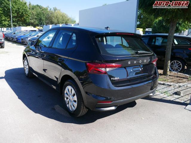Skoda Fabia Selection 1.0 TSI *NAVI-ÜBER-SMARTLINK*LED*PDC-HI*SHZ*KLIMA*BLUETOOTH 