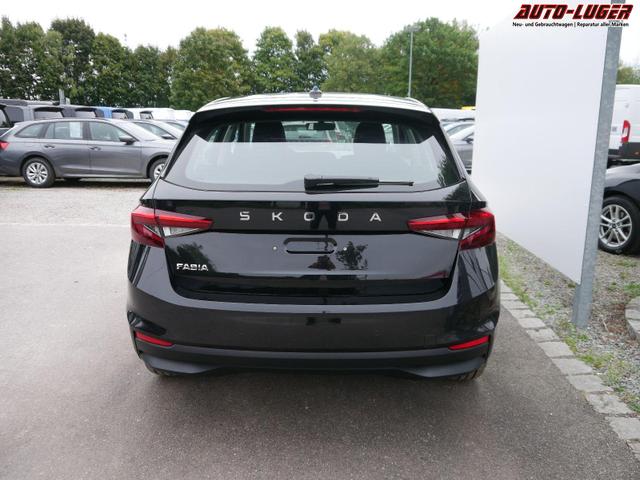 Skoda Fabia Selection 1.0 TSI *NAVI-ÜBER-SMARTLINK*LED*PDC-HI*SHZ*KLIMA*BLUETOOTH 