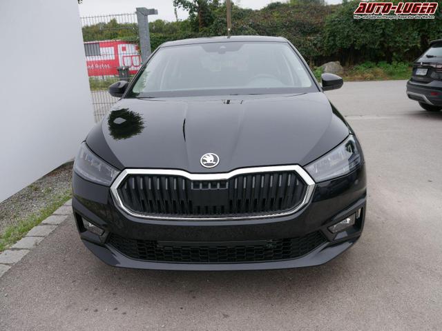 Skoda Fabia Selection 1.0 TSI *NAVI-ÜBER-SMARTLINK*LED*PDC-HI*SHZ*KLIMA*BLUETOOTH 