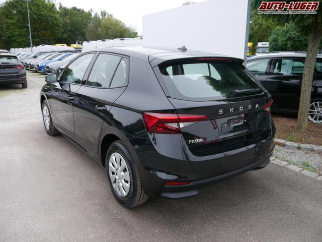 Skoda Fabia Selection 1.0 TSI *NAVI-ÜBER-SMARTLINK*LED*PDC-HI*SHZ*KLIMA*BLUETOOTH 