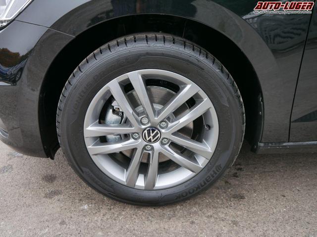 Volkswagen Touran Comfortline 1.5 TSI DSG COMFORTLINE*ACC*LED*PDC*KAMERA*NAVI*SHZ* 7-SITZER 17-ZOLL 