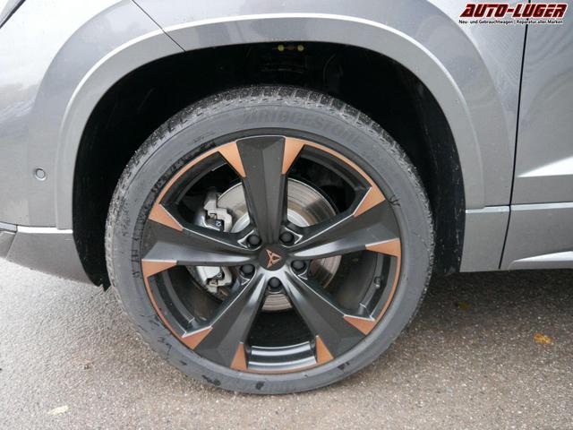 Cupra Ateca 2,0 TSI DSG 4x4*AHK-SCHWENKBAR*NAVI*PDC*KAMERA*ACC*SHZ*LED*TEMPOMAT*19-ZOLL 
