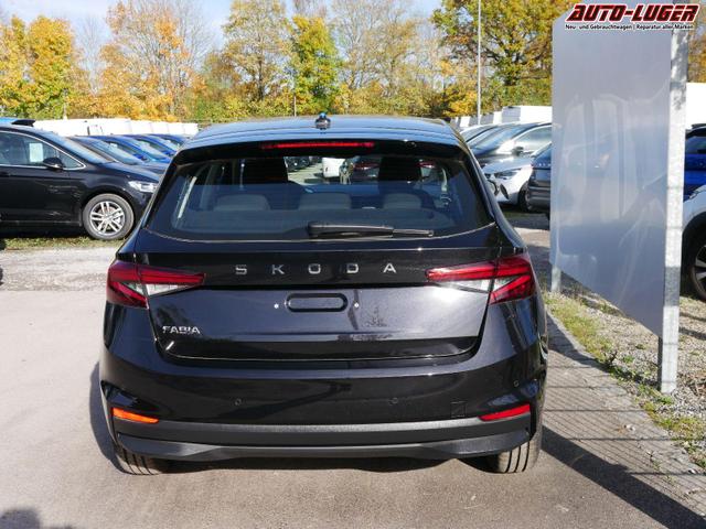 Skoda Fabia Selection 1.0 TSI DSG*NAVI-ÜBER-SMARTLINK*LED*PDC-HI*SHZ*DAB*KLIMA 