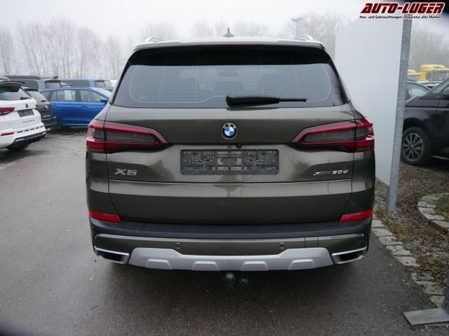 BMW X5 xLine XDRIVE*NAVI*PDC*SHZ*MATRIX*AHK-ABNEHMBAR*TEMPOMAT*KAMERA*LEDER 