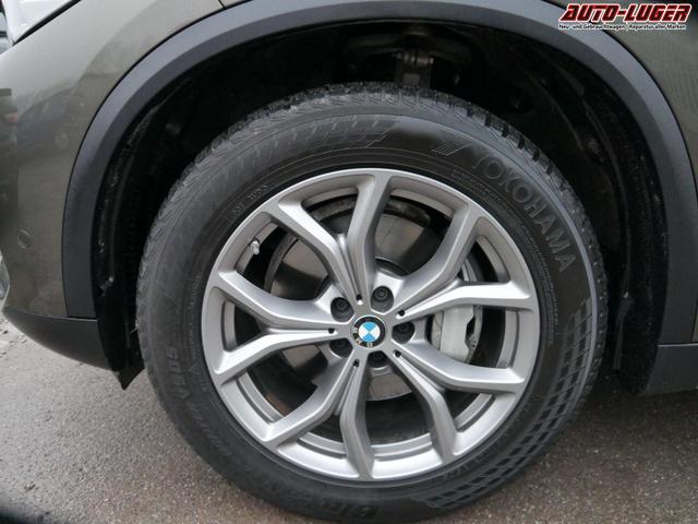 BMW X5 xLine XDRIVE*NAVI*PDC*SHZ*MATRIX*AHK-ABNEHMBAR*TEMPOMAT*KAMERA*LEDER 