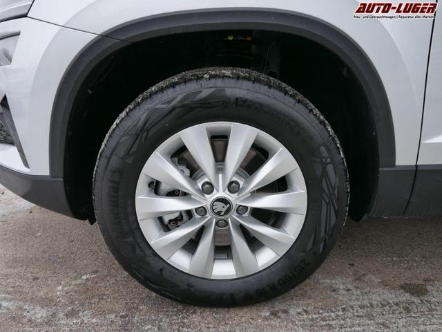 Skoda Karoq Selection 2.0 TDI DSG 4x4*AHK*PDC-HI*LED*SHZ*SMARTLINK*TEMPOMAT 