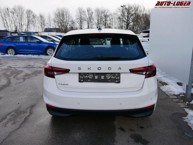 Skoda Fabia Selection 1.0 TSI *NAVI-&Uuml;BER-SMARTLINK*PDC-HI*LED*SHZ*KLIMA*RADIO 