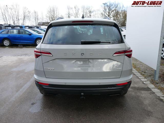 Skoda Karoq Selection 2.0 TDI DSG 4x4 4x4*AHK*TEMPOMAT*SMARTLINK*KLIMAAUTOMATIK*SHZ*LED 