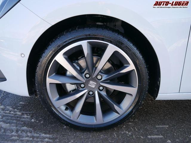 Seat Leon Sportstourer FR 2.0 TDI Kombi DSG*NAVI*TEMPOMAT*KAMERA*KEYLESS-GO*VIRTUAL COCKPIT* 