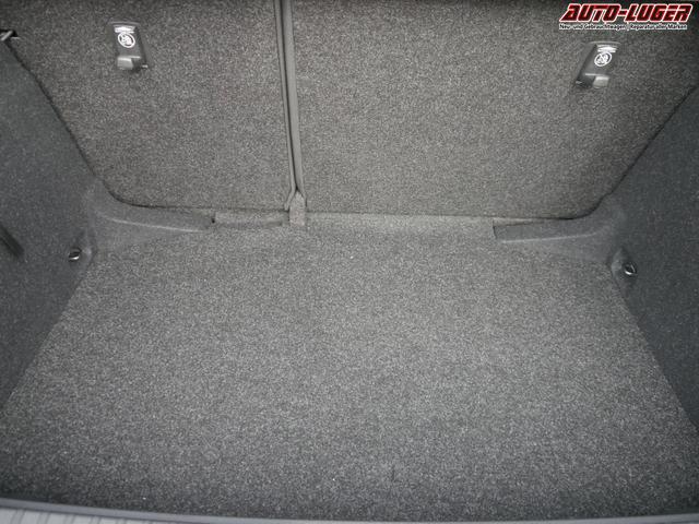 Skoda Kamiq Selection 1.5 TSI DSG*SMARTLINK*LED*PDC-HI*TEMPOMAT*SHZ*KLIMA 