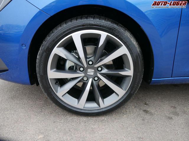 Seat Leon FR 2.0 TDI DSG*RFK*NAVI*TEMPOMAT*TRAVEL ASSIST* FULL LINK* KEYLESS-GO* 