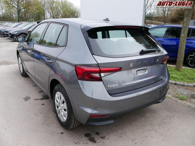 Skoda Fabia Selection 1.0 TSI *LED*PDC-HI*SMARTLINK*SHZ*BLUETOOTH*FRONT-ASSIST 