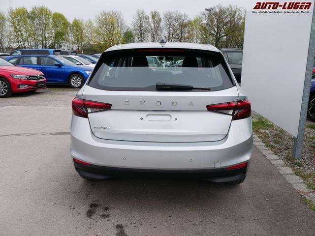 Skoda Fabia Selection 1.0 TSI *LED*PDC-HI*SMARTLINK*SHZ*BLUETOOTH*FRONT-ASSIST 