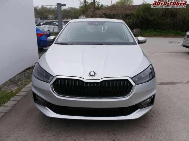 Skoda Fabia Selection 1.0 TSI *LED*PDC-HI*SMARTLINK*SHZ*BLUETOOTH*FRONT-ASSIST 