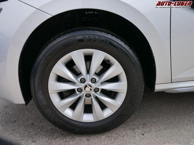 Skoda Kamiq Style 1.0 TSI * WINTERPAKET VOLL-LED NAVI PARKTRONIC KLIMAAUTOMATIK 