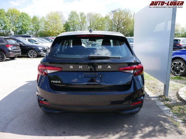 Skoda Fabia Selection 1.0 TSI DSG*NAVI-&Uuml;BER-SMARTLINK*LED*PDC-HI*SHZ*DAB*KLIMA 