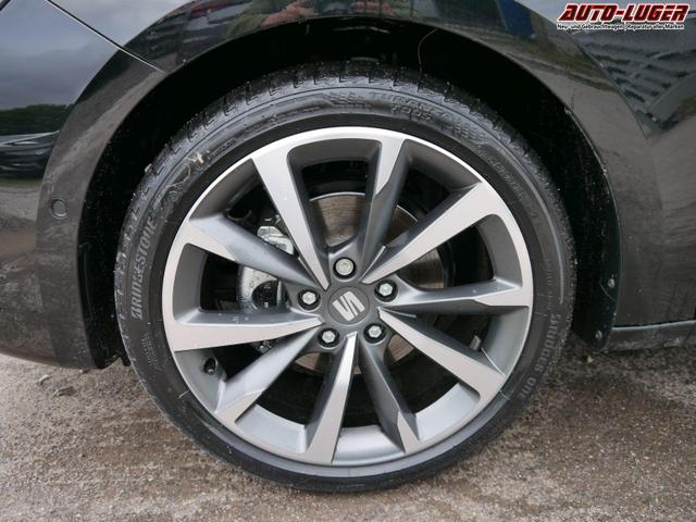 Seat Leon FR 1.5 eTSI DSG*RFK*TEMPOMAT*NAVI*KEYLESS-GO*SHZ*3-ZONE KLIMAAUTOMATIK* 