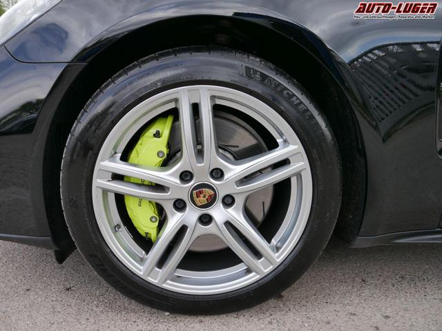 Porsche Panamera 4 Hybrid*ALLRAD*NAVI*PDC*KAMERA*LED*TEMPOMAT*LEDER*EL.PONORAMA-DACH*20-ZOLL 