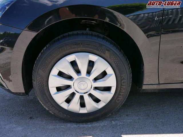 Skoda Fabia Selection 1.0 TSI *NAVI-&Uuml;BER-SMARTLINK*PDC-HI*LED*SHZ*KLIMA*RADIO 