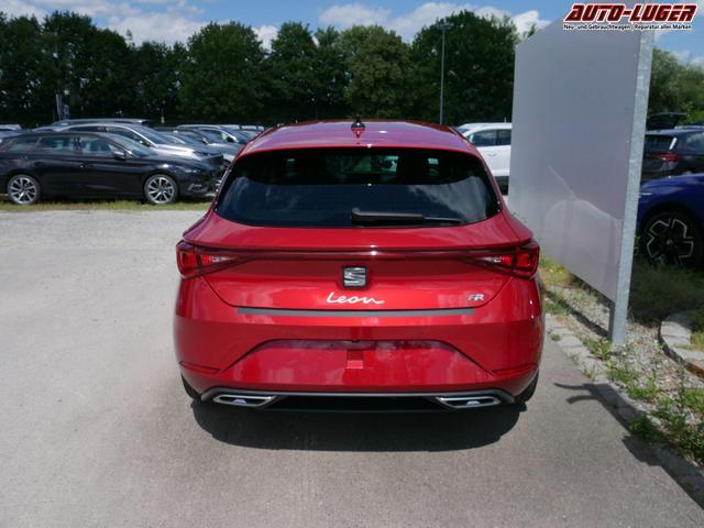 Seat Leon FR 1.5 DSG FR*NAVI*AHK*ACC*PDC*KAMERA*LED*TEMPOMAT*SHZ*AMBIENTE-BELEUCHTUNG*18-ZOLL 