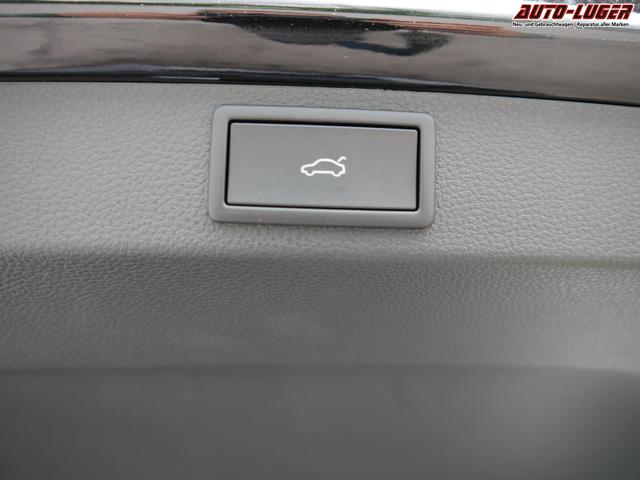Skoda Karoq Sportline 2.0 TSI 4x4 DSG DSG*ACC*AHK-SCHWENKBAR*PDC-HINTEN*KESSY*LENKRADHEIZUNG* 