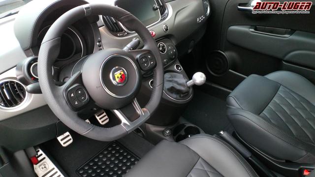 Abarth 595 Turismo Innenansicht