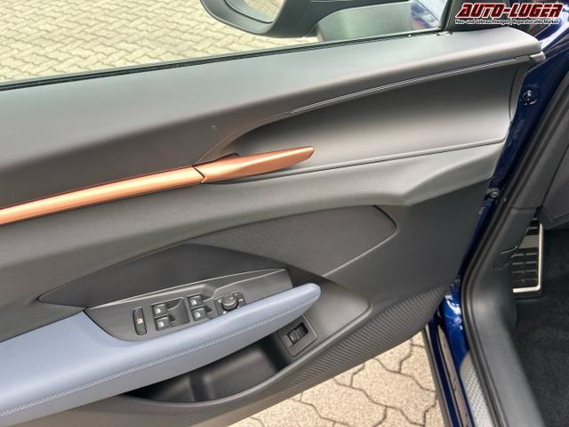 CUPRA / Terramar / Blau / / / 1.5 TSI DSG / Edge Paket AHK