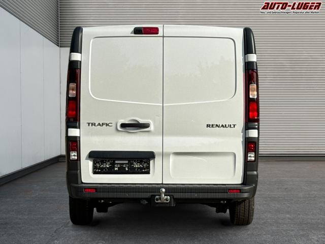 Renault / Trafic / / / / 
