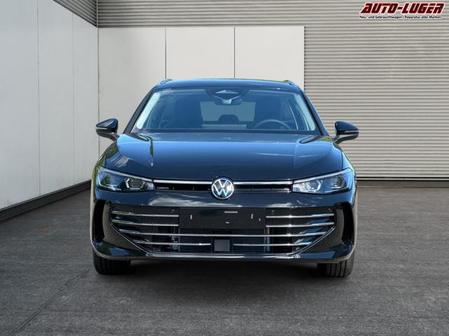 Volkswagen / Passat Variant / Schwarz / / / DSG+AHK+NAVI+MATRIX+MASSAGE+ACC+KAMERA, Beispielbilder, ggf. teilweise mit Sonderausstattung