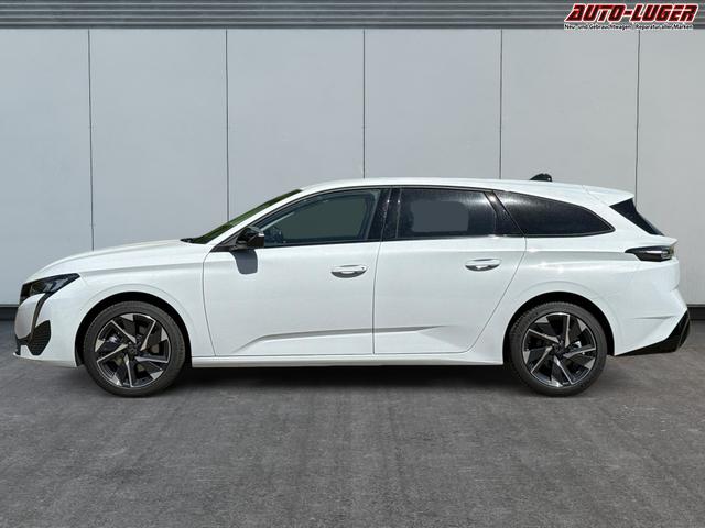 Peugeot / 308 SW / Weiß / / / EAT8+SHZ+AGR+KAMERA+ACC+KLIMA+LED+PDC+17 ALU