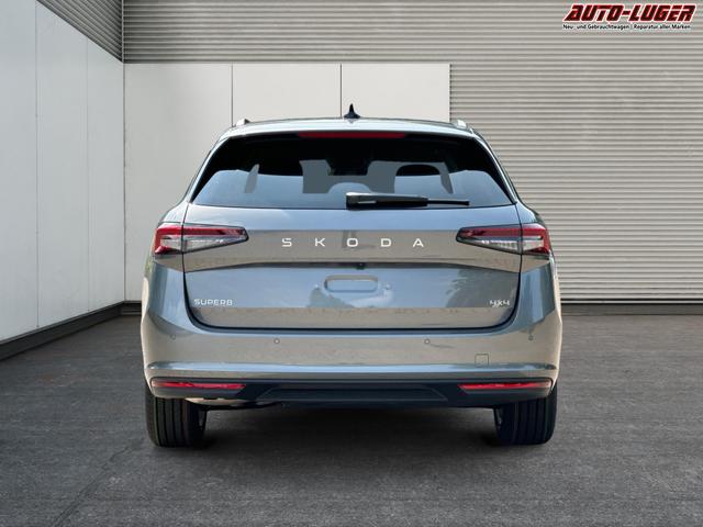 Skoda / Superb Combi / / / / DSG+4WD+NAVI+EL. HECKKL.+SHZ V+H