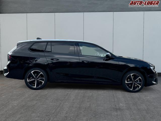 Opel / Astra Sports Tourer / / / / 