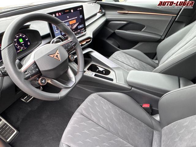 Cupra / Terramar / Schwarz / / / 4Drive PANO+NAVI+SENNHEISER+MATRIX+MEMORY+HUD+KAM+ACC+EL.HECKKL.