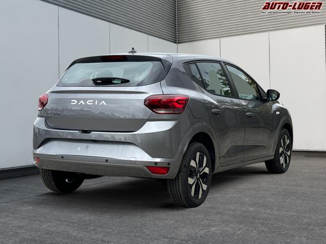 Dacia / Sandero / / / / KAMERA+SHZ+PDC+DAB+KLIMA