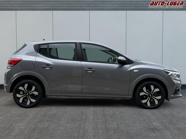 Dacia / Sandero / / / / KAMERA+SHZ+PDC+DAB+KLIMA