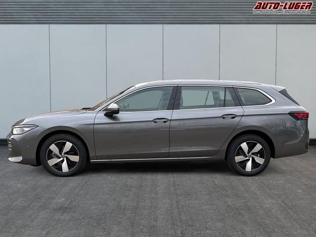 Volkswagen / Passat Variant / Grau / / / DSG+AHK+MASSAGE+NAVI+ACC+KAMERA+LED+17 ALU