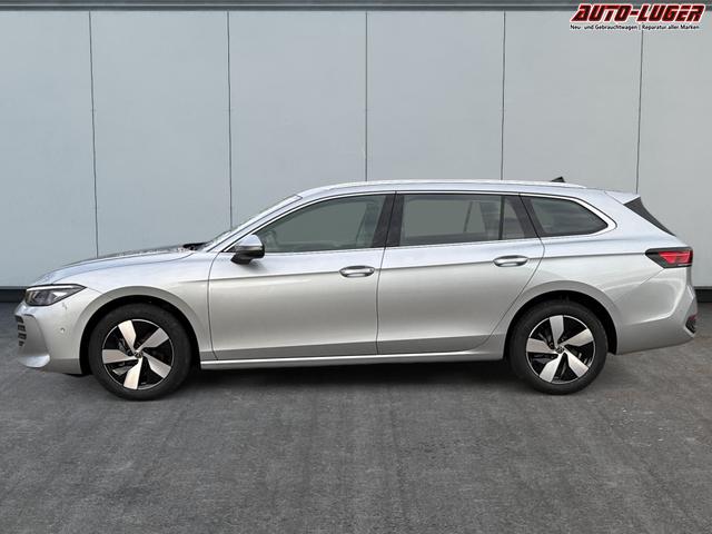 Volkswagen / Passat Variant / Silber / / / DSG+AHK+MASSAGE+NAVI+ACC+KAMERA+LED+17 ALU