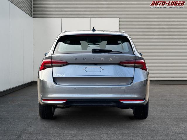 Skoda / Octavia Combi / Grau / / / AHK+KAMERA+ACC+EL. HECKKL+SHZ