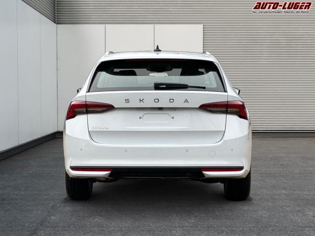 Skoda / Octavia Combi / Weiß / / / AHK+KAMERA+ACC+EL. HECKKL+SHZ