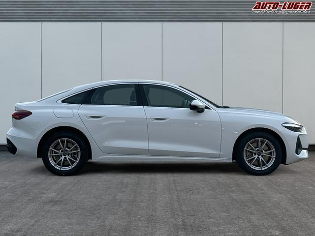 Audi / A5 / / / / quattro NAVI+EL. HECKKL.+PDC+LED+17 LM