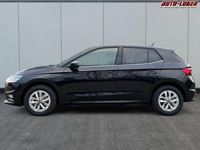 Skoda / Fabia / / / / DSG+5J GARANTIE+KAMERA+KESSY+LED