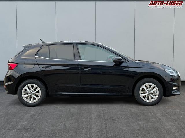 Skoda / Fabia / / / / DSG+5J GARANTIE+KAMERA+KESSY+LED