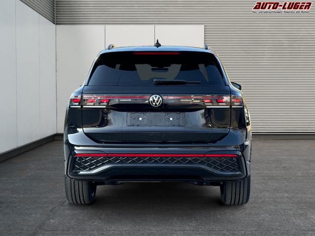 Volkswagen / Tiguan / Schwarz / / / 4 MOT+AHK+NAVI+PANORAMA+EL. HECK.+20 ALU