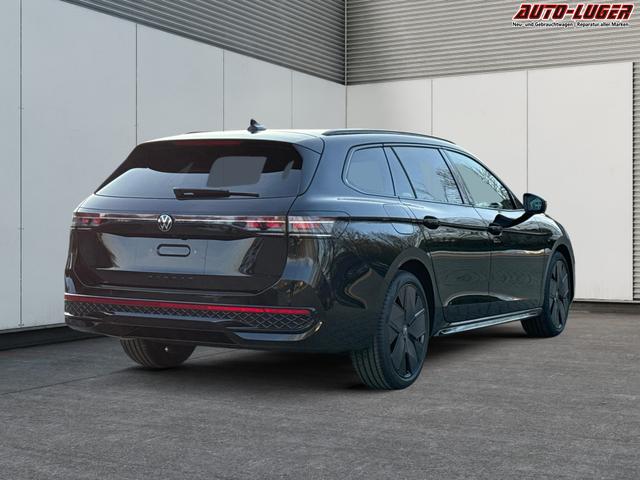 Volkswagen / Passat Variant / Schwarz / / / 4WD+PANO+AHK+HARMAN+NAVI+HUD+Matrix+ACC, Beispielbilder, ggf. teilweise mit Sonderausstattung