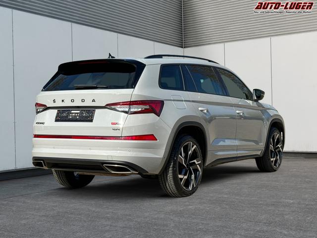 Skoda / Kodiaq / Grau / / / RS 4x4+AHK+PANO+LEDER+360&deg;KAM+7-Sitze